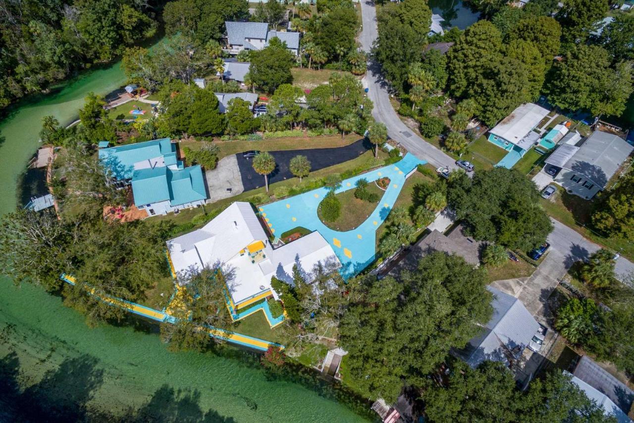דירות וויקי וואצ'י Pams Mermaid House With Riverfront Yard And Lanai! מראה חיצוני תמונה